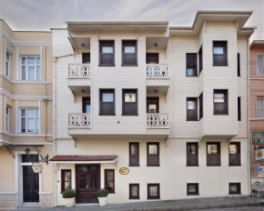 Hotel Sari Konak